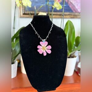 Pink Flower Pendant Necklace